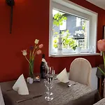 Отель Schleimuende 2*