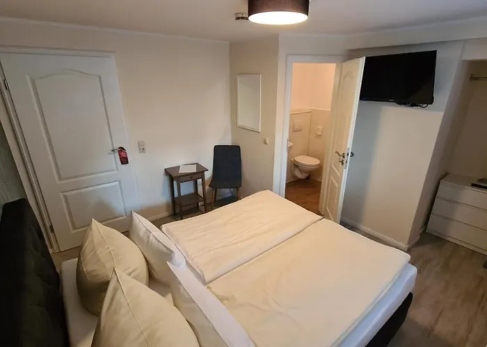 Schleimuende Hotel 2*